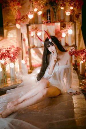 《能代睡衣》｜Shika小鹿鹿 · 17张写真、1 个视频