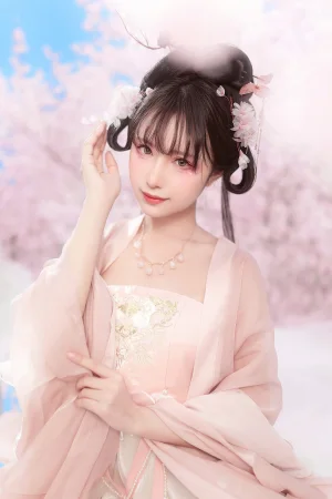 《汉服写真》｜Shika小鹿鹿 · 13张写真