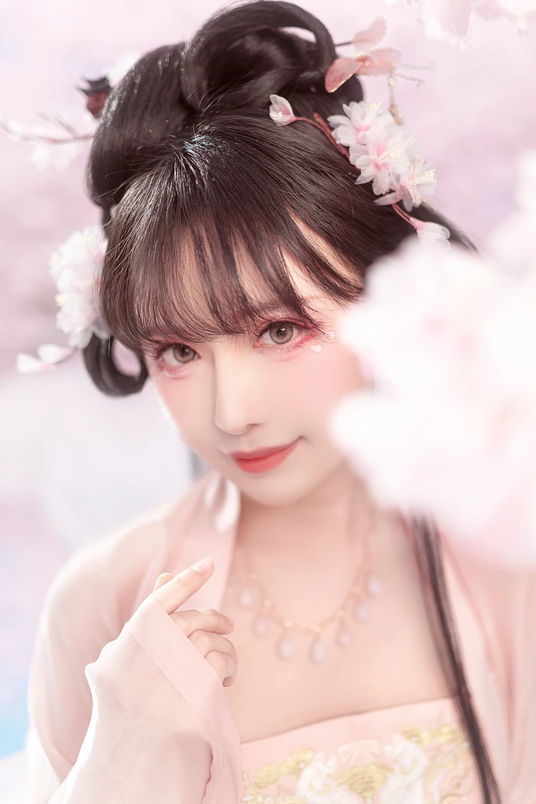 《汉服写真》｜Shika小鹿鹿 · 13张写真