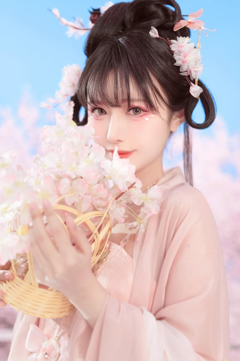 《汉服写真》｜Shika小鹿鹿 · 13张写真