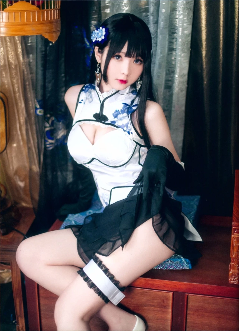 《幻想金瓶梅》｜霜月shimo · 26张写真