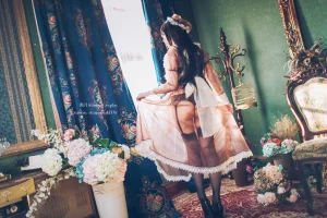 《女仆私服》｜霜月shimo · 15张写真