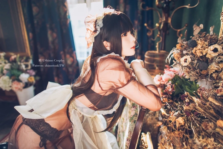 《女仆私服》｜霜月shimo · 15张写真
