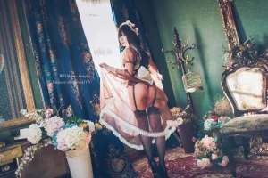 《女仆私服》｜霜月shimo · 15张写真