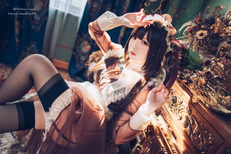 《女仆私服》｜霜月shimo · 15张写真