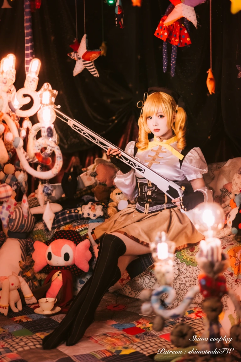 《巴麻美》｜霜月shimo · 18张写真