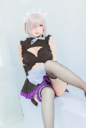 《玛修女仆》｜霜月shimo · 14张写真