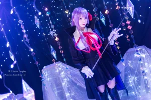 《BB》｜霜月shimo · 14张写真