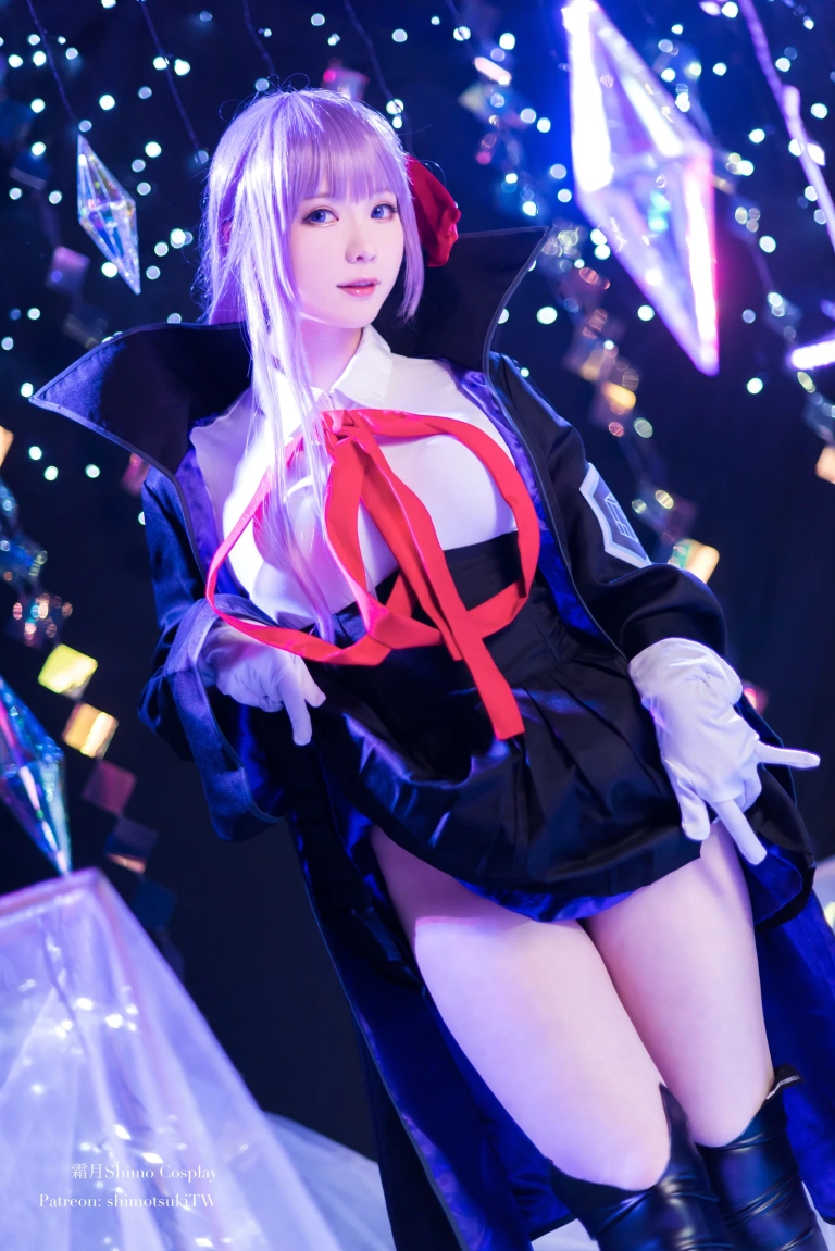 《BB》｜霜月shimo · 14张写真