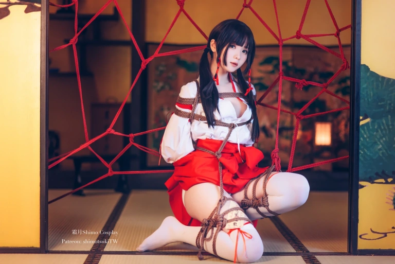 《巫女捆绑》｜霜月shimo · 24张写真