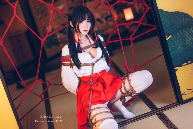《巫女捆绑》｜霜月shimo · 24张写真