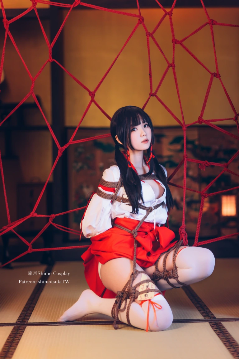 《巫女捆绑》｜霜月shimo · 24张写真