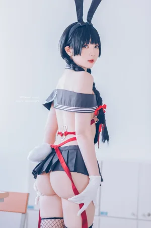 《卯月桃子 水手服兔女郎》｜霜月shimo · 19张写真