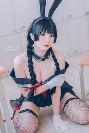 《卯月桃子 水手服兔女郎》｜霜月shimo · 19张写真