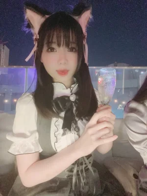 《Fantia 2021年12月会员合集（8期）》｜霜月shimo · 118张写真