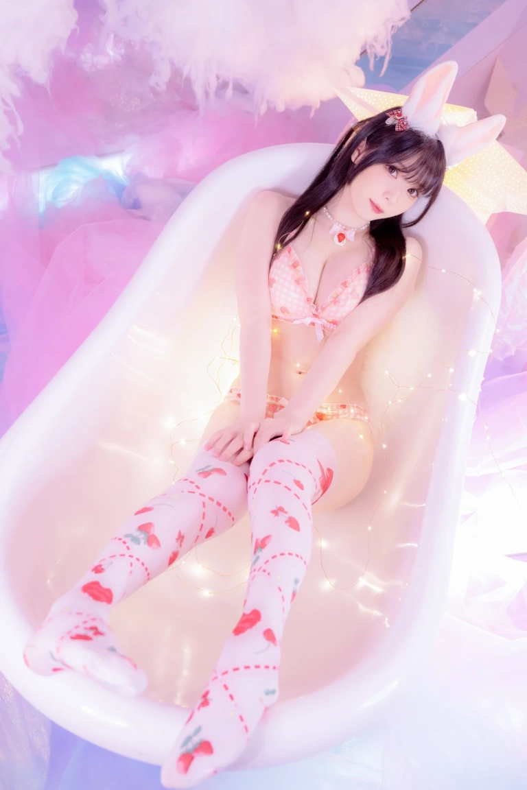 《Fantia 2022年08月会员合集（6期）》｜霜月shimo · 94张写真