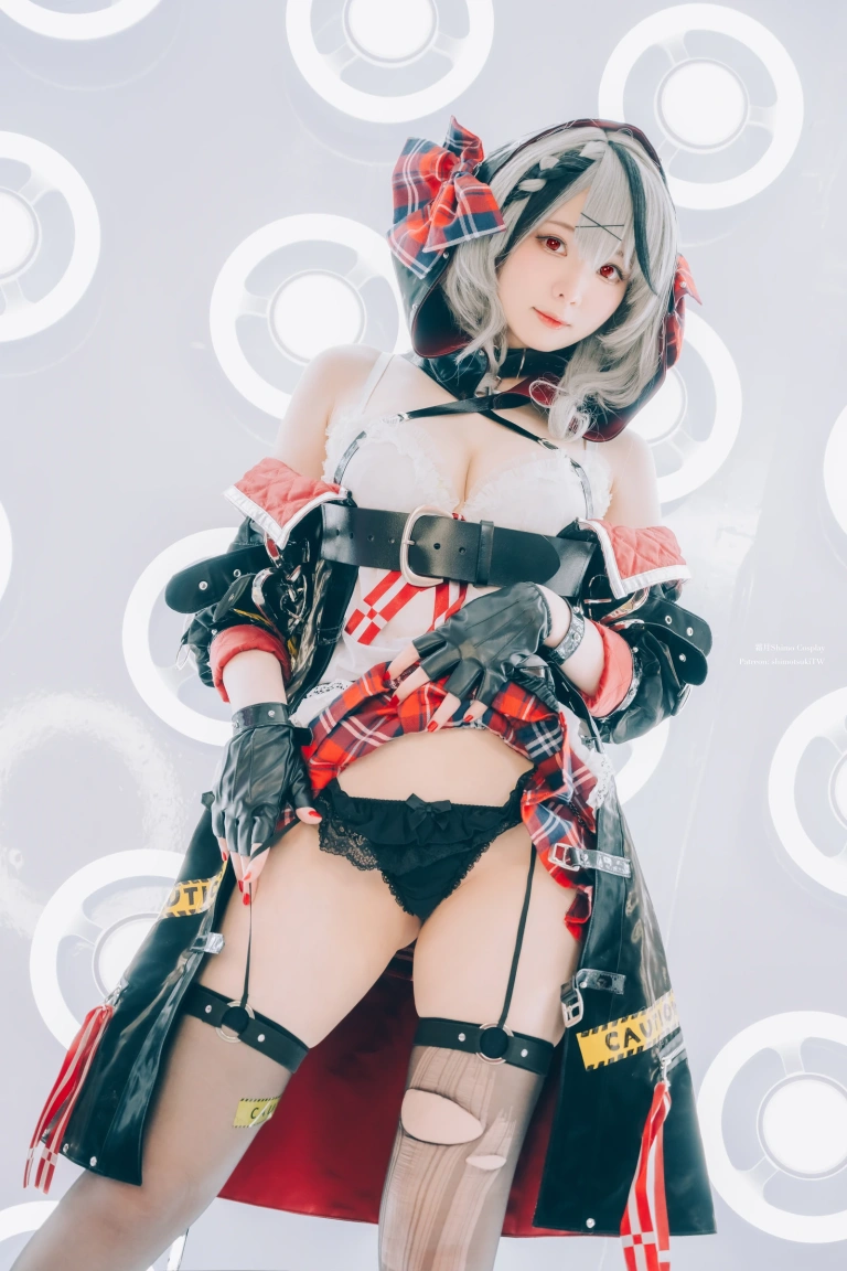 《Sakamata Chloe》｜霜月shimo · 16张写真