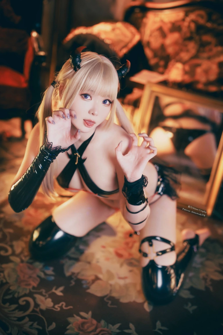 《Marie Rose Devil》｜霜月shimo · 18张写真