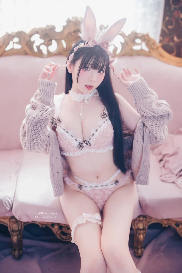 《Fluffy Bunny 2026》｜霜月shimo · 20张写真