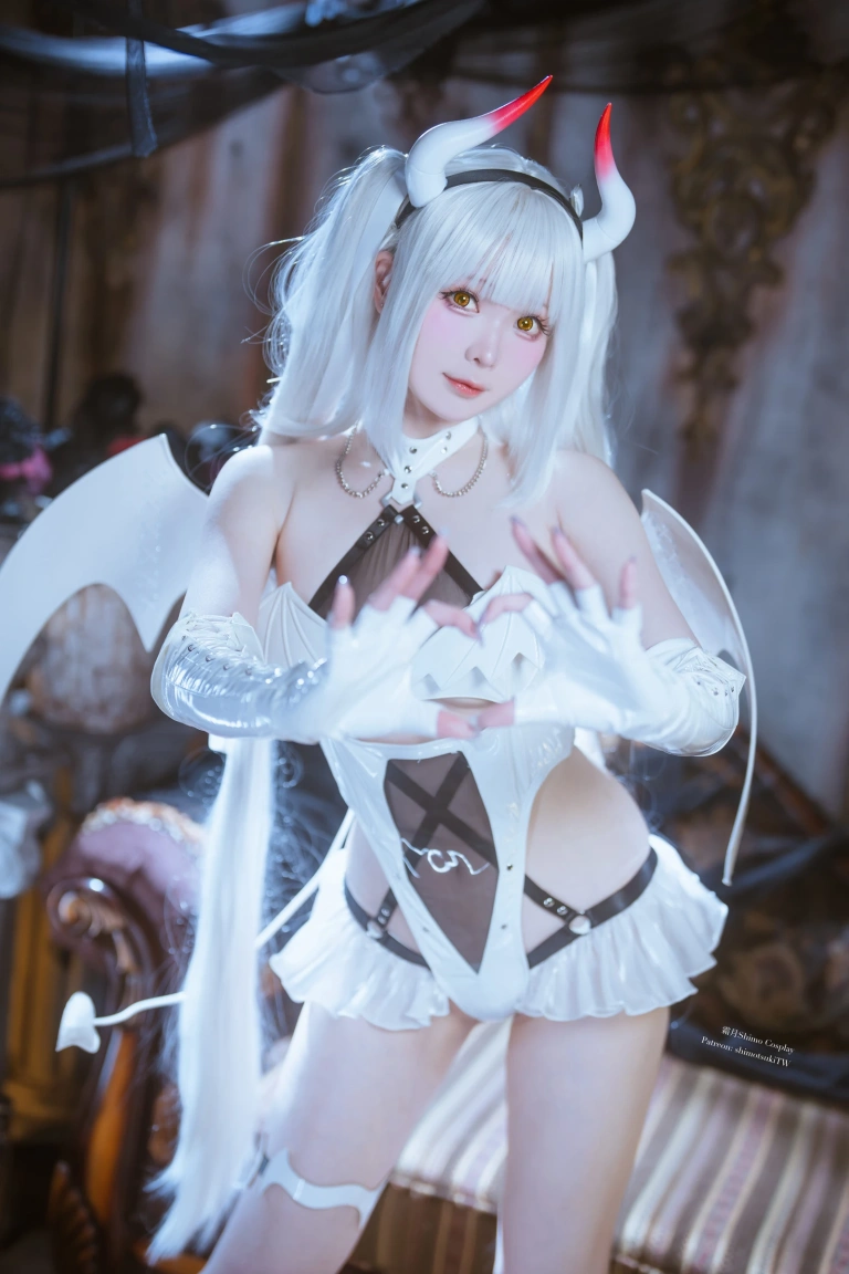 《Blanc Demon》｜霜月shimo · 21张写真