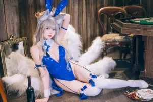 《Bunny Shinano》｜霜月shimo · 20张写真