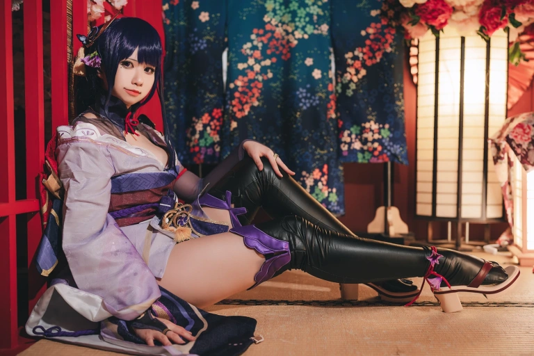 《原神·雷电将军》｜小空Sora · 17张写真