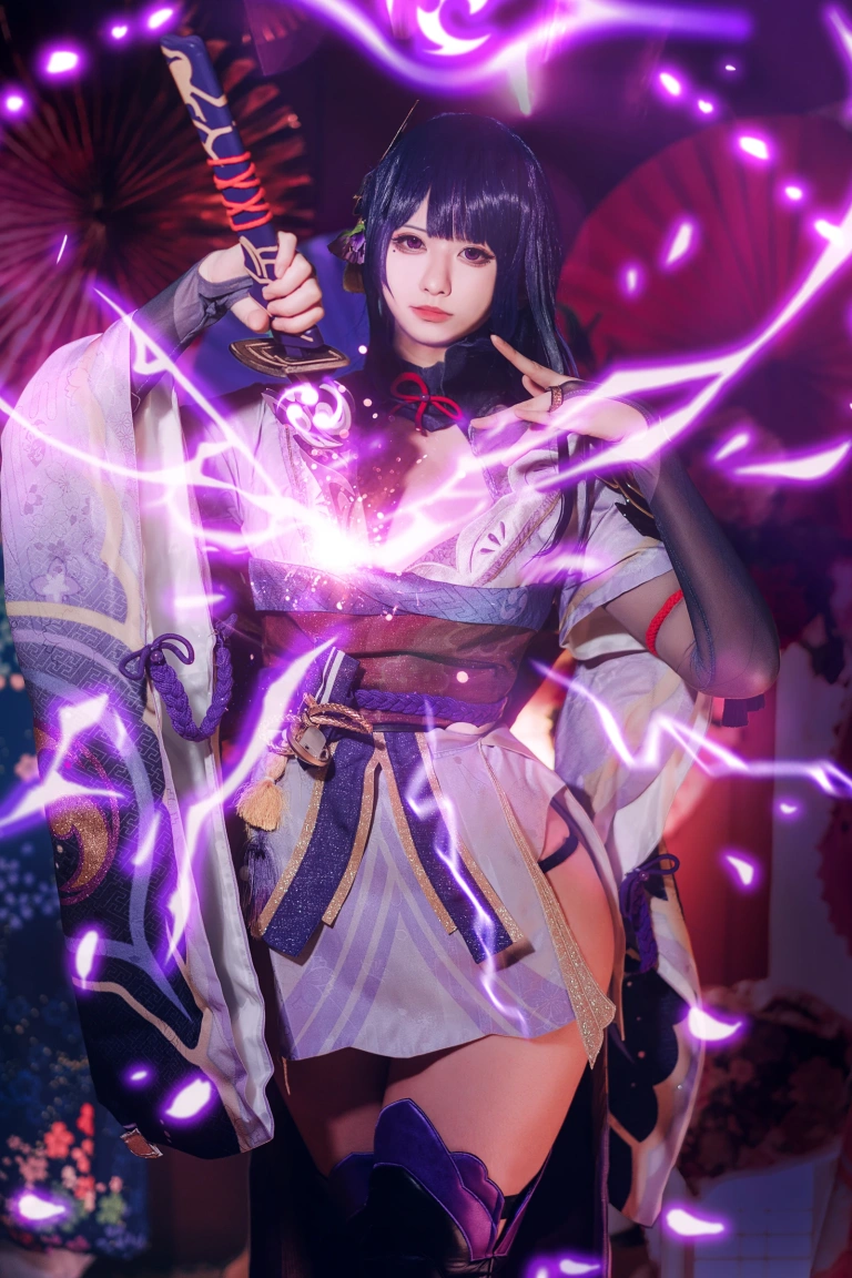 《原神·雷电将军》｜小空Sora · 17张写真