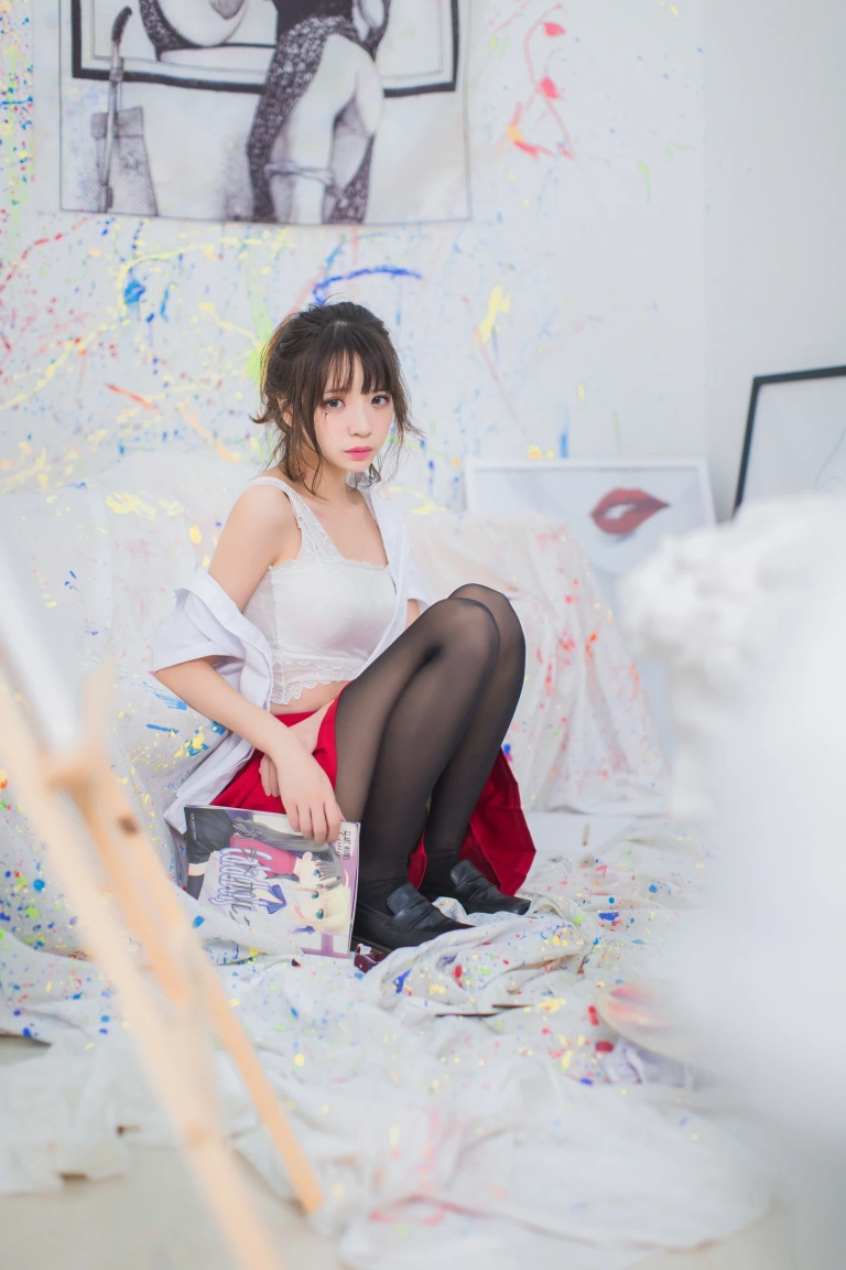 《VOL.01 制服写真集 画室JK》｜疯猫ss · 23张写真
