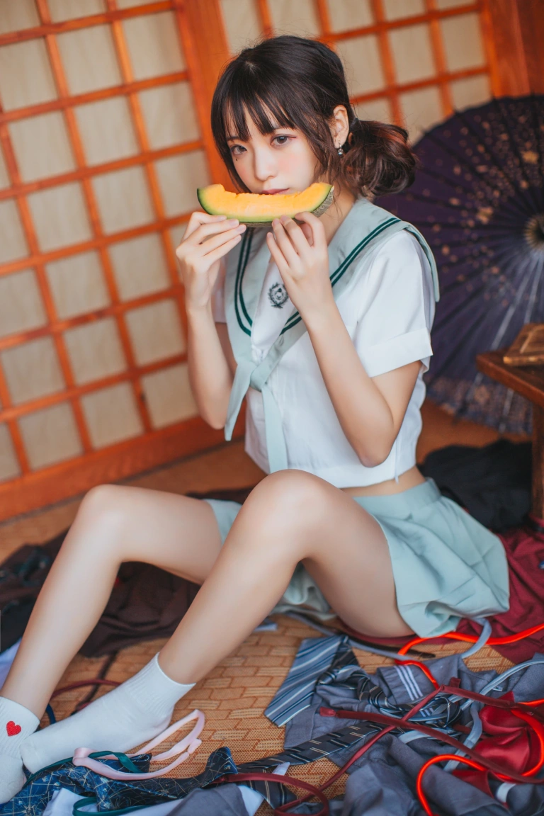 《VOL.01 制服写真集 日式JK》｜疯猫ss · 24张写真