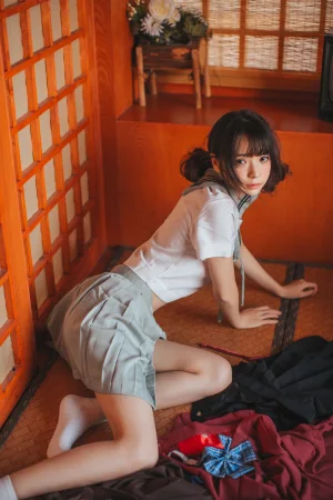 《VOL.01 制服写真集 日式JK》｜疯猫ss · 24张写真