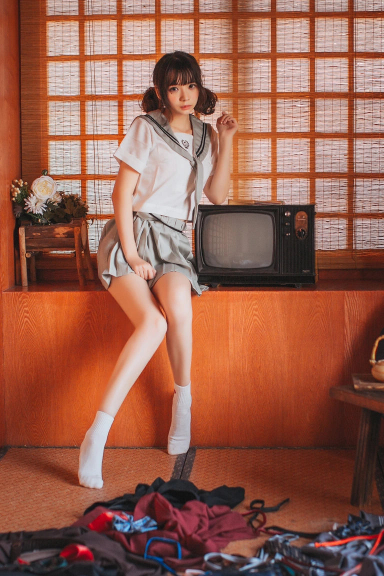 《VOL.01 制服写真集 日式JK》｜疯猫ss · 24张写真