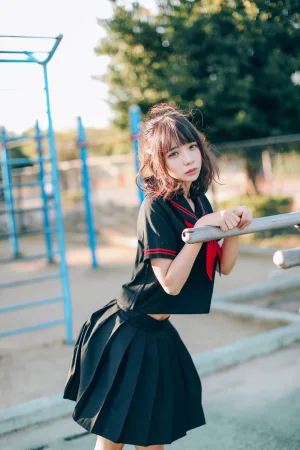 《VOL.01 制服写真集 室外JK》｜疯猫ss · 18张写真