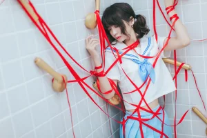 《VOL.01 制服写真集 浴室JK》｜疯猫ss · 21张写真