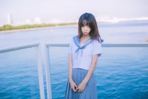 《VOL.02 制服写真集 海边》｜疯猫ss · 15张写真
