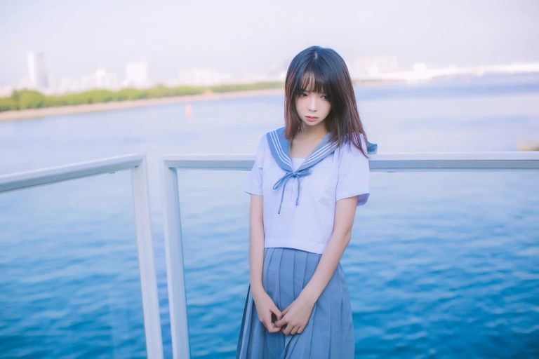 《VOL.02 制服写真集 海边》｜疯猫ss · 15张写真