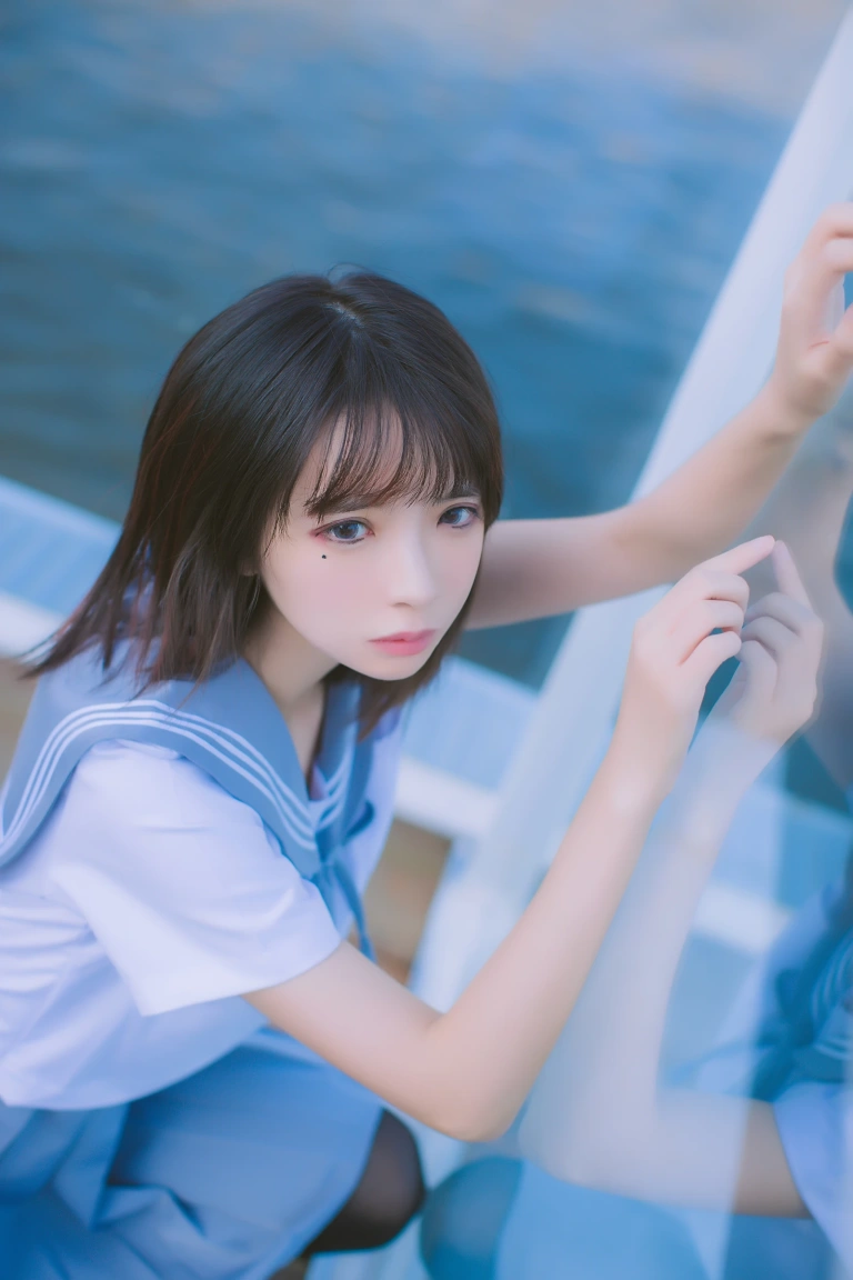 《VOL.02 制服写真集 海边》｜疯猫ss · 15张写真