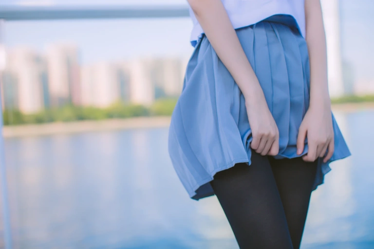 《VOL.02 制服写真集 海边》｜疯猫ss · 15张写真
