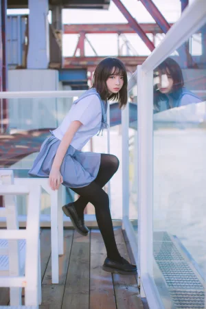 《VOL.02 制服写真集 海边》｜疯猫ss · 15张写真