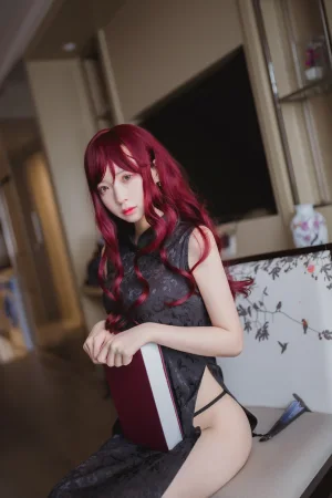 《VOL.03 黑丝写真集 旗袍》｜疯猫ss · 31张写真