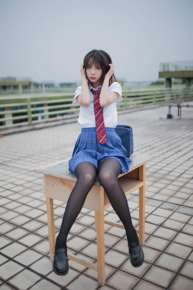 《天台JK》｜疯猫ss · 30张写真
