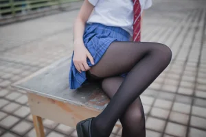 《天台JK》｜疯猫ss · 30张写真