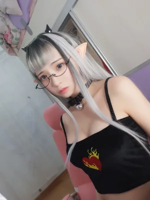 《猫哥超凶》｜疯猫ss · 9张写真