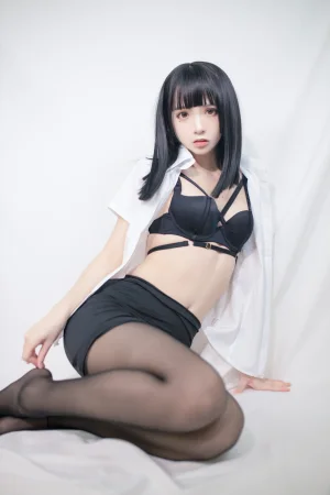 《职业装3 OL定制》｜疯猫ss · 40张写真