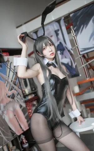 《麻衣学姐》｜疯猫ss · 14张写真