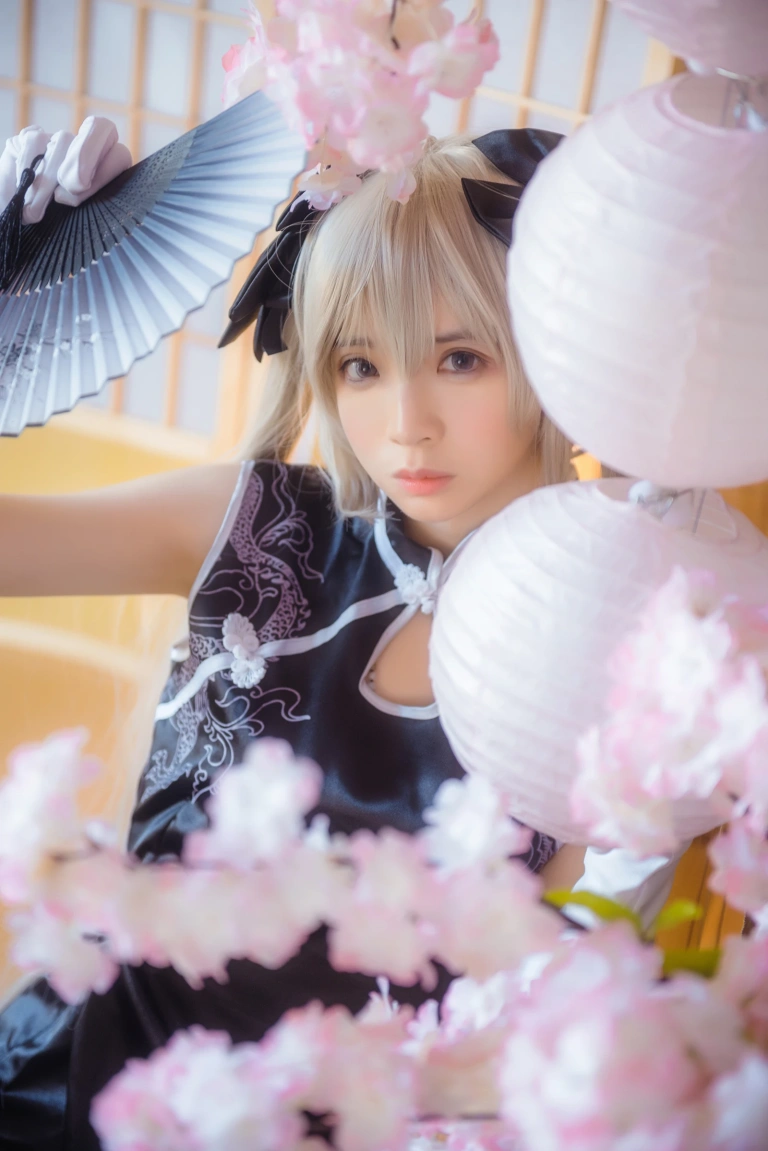 《穹妹旗袍》｜疯猫ss · 24张写真