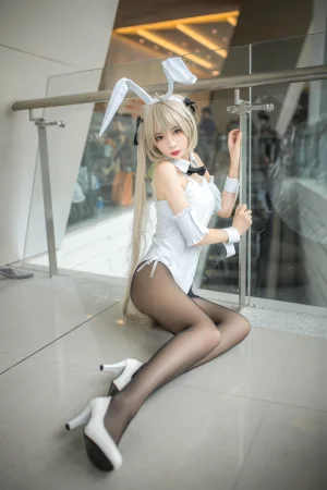 《穹妹兔女郎》｜疯猫ss · 25张写真