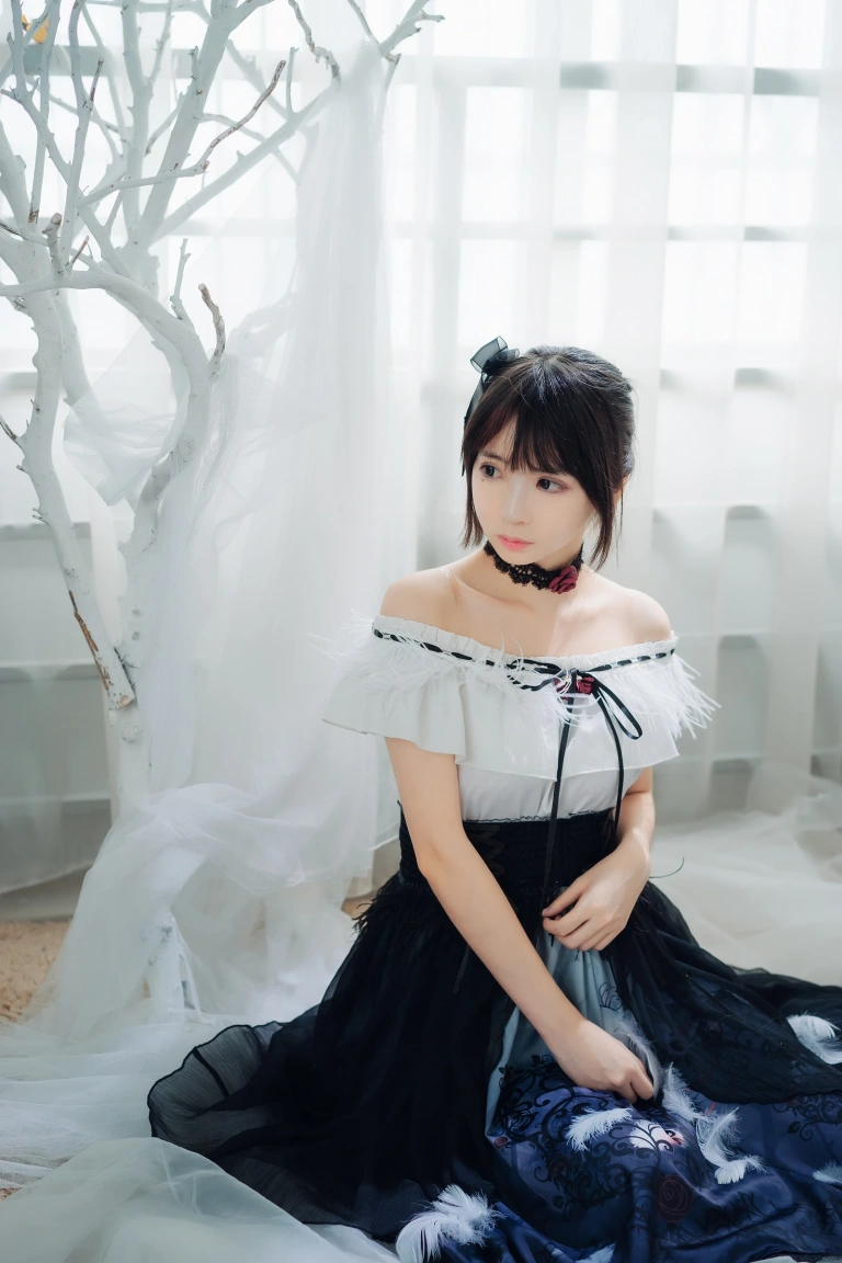 《小裙子》｜疯猫ss · 22张写真