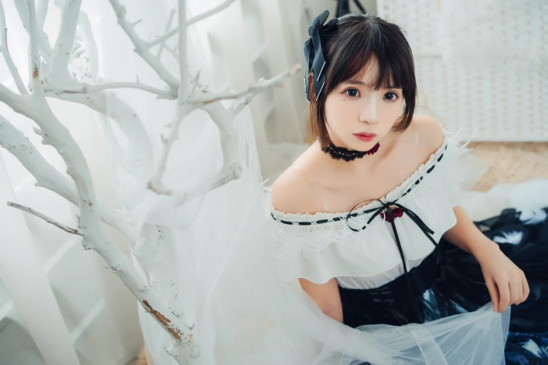 《小裙子》｜疯猫ss · 22张写真