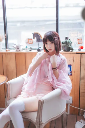 《粉红日常》｜疯猫ss · 19张写真