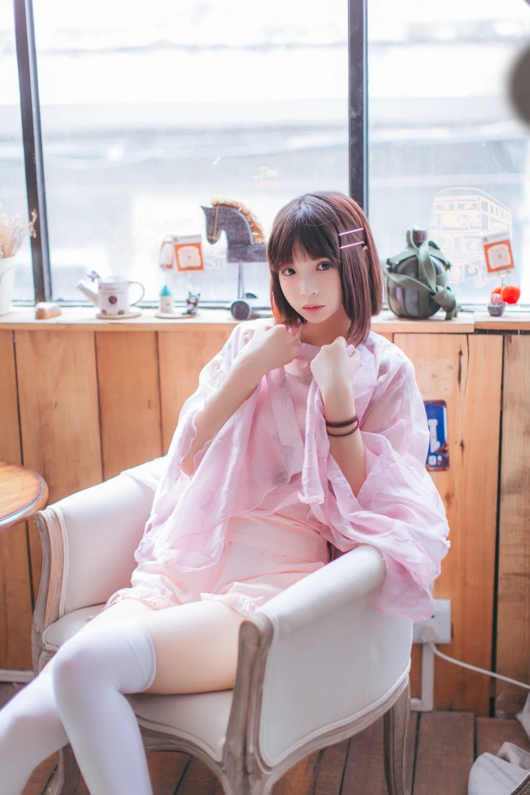 《粉红日常》｜疯猫ss · 19张写真